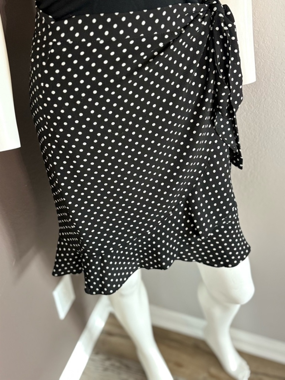 Max Studio Black and White Polka Dot Skirt